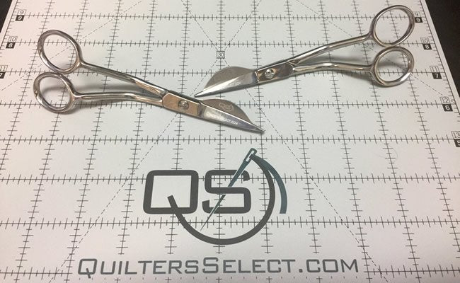 Quilters Select Wave Applique Scissors