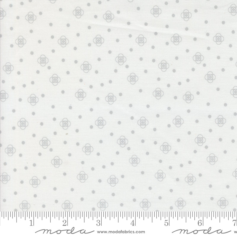 Mixed Bag of BonBons - Running Laps, White Grey - 18254-11