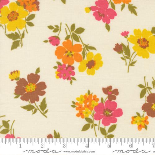Happy Daze - Groovy Garden Florals, Cloud - 33843 11