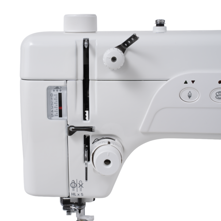 Janome HD8