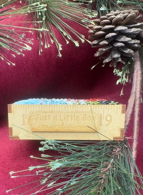 Kit 1262 - Little Wood Box - Collection, Emmit & Ivy - with Frame