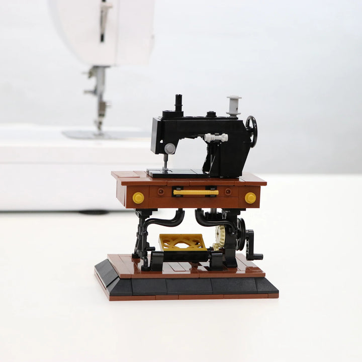 Vintage Sewing Machine - 250 Piece - Building Block Set