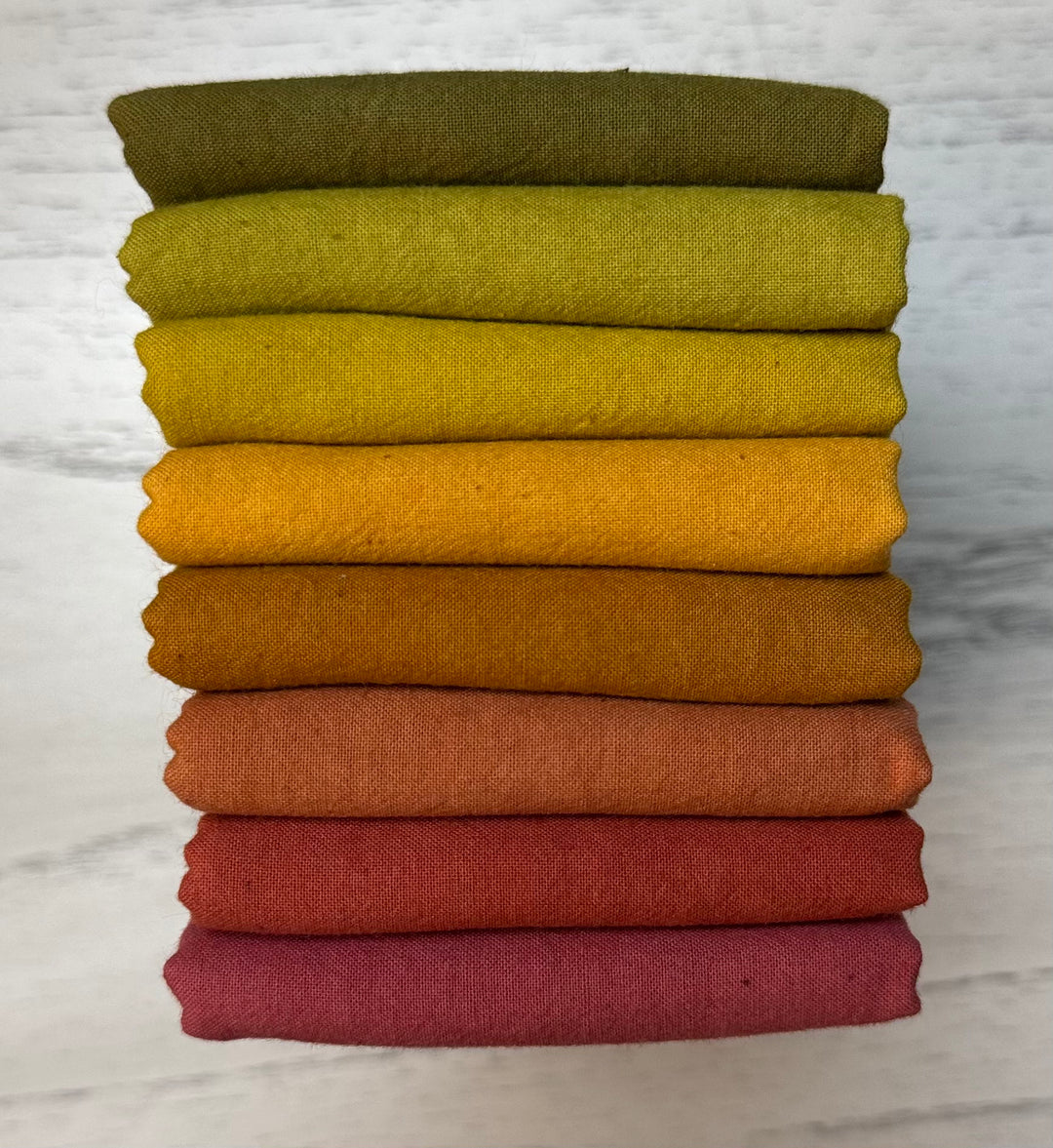 Cherrywood Fat Quarter Bundle - Antique Rose - set of 8