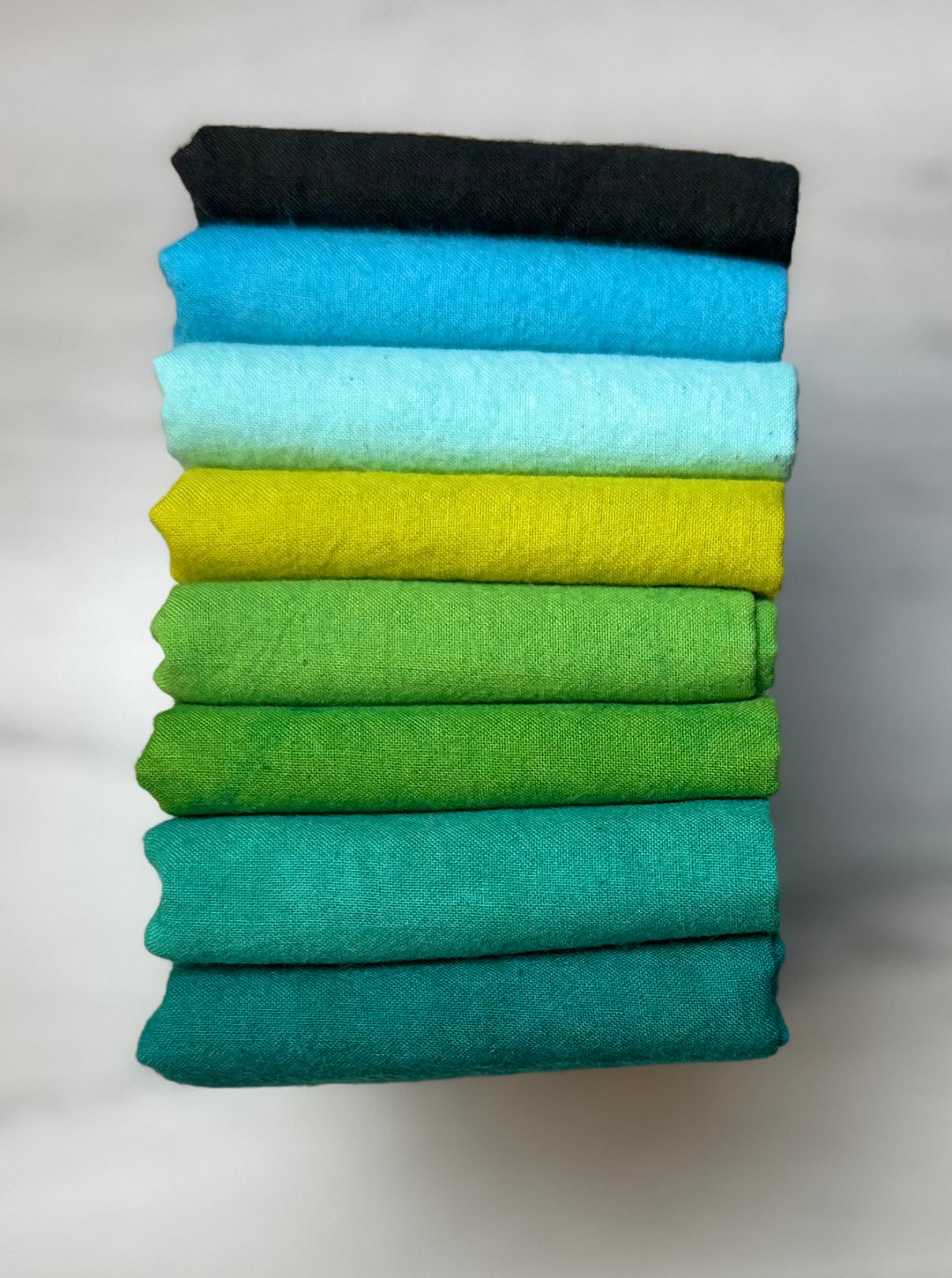 Cherrywood Fat Quarter Bundle - Fiddlehead - set of 8