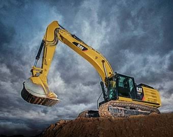 Panel 572 - CAT® Excavator