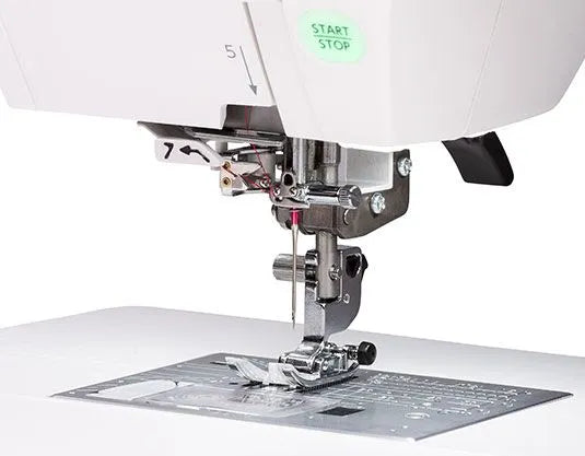 Janome Horizon Memory Craft 9450 - Pre Owned