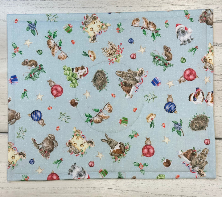 Kit 1225 - Four Square Placemats - Christmas