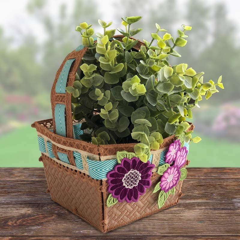 OESD Freestanding Basket for All Seasons
